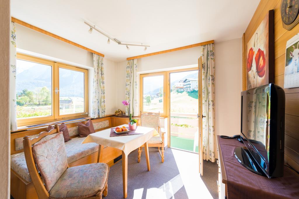 Haus Enzian Lejlighed Lermoos Værelse billede